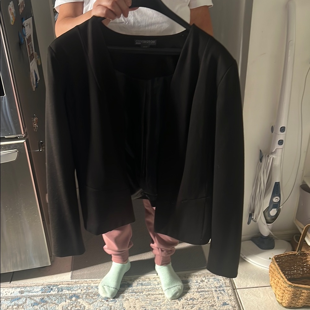 Covington Women's Black Jacket